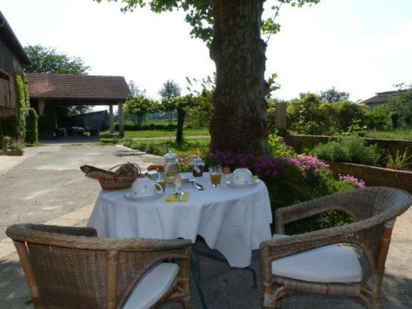 로만스수르아이져 La Ferme De Chaleyre B&B 외부 사진